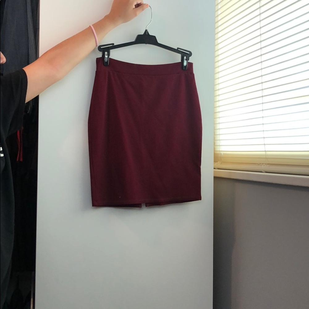 Midi skirt